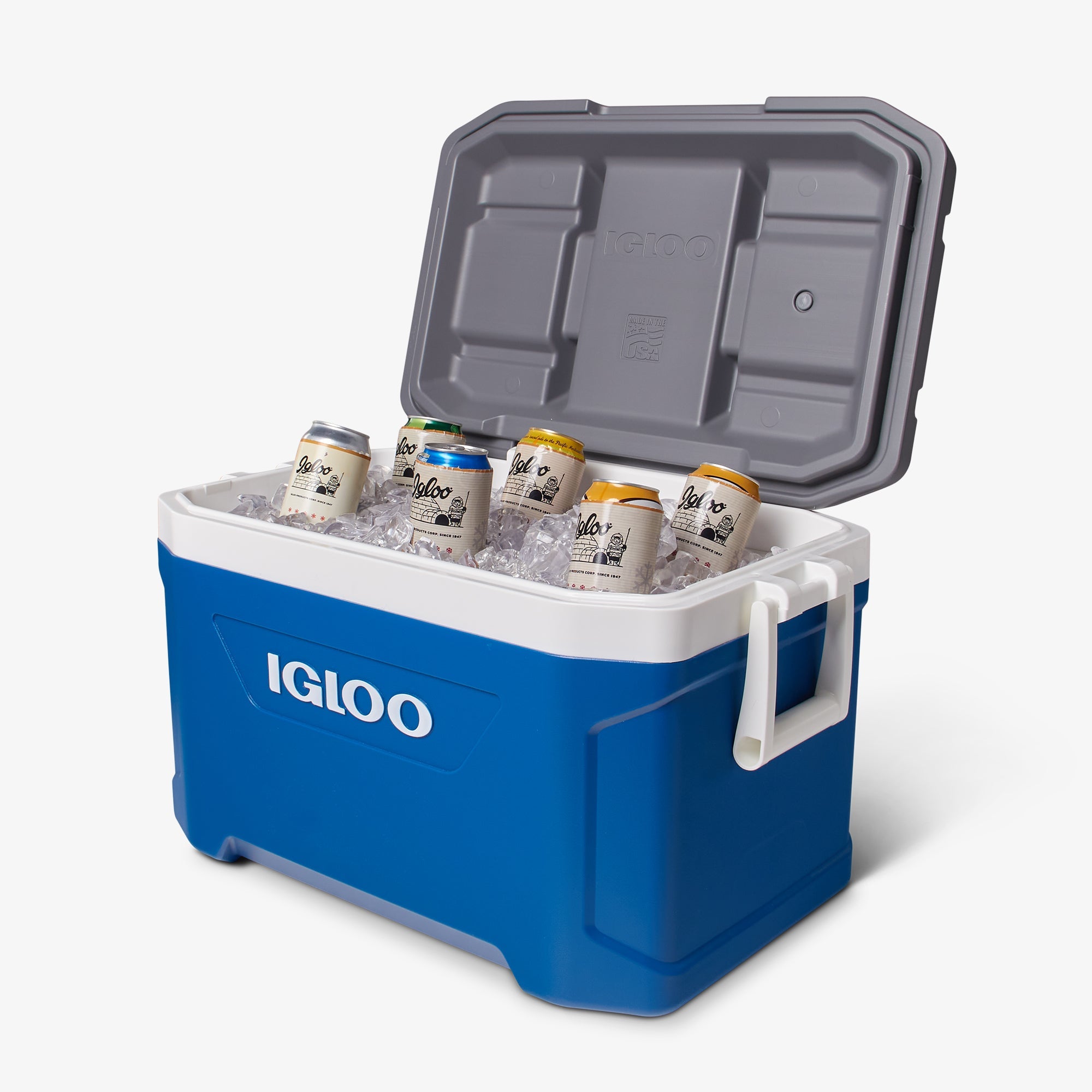 Latitude 52 Qt Cooler R5 - Blue - Product View