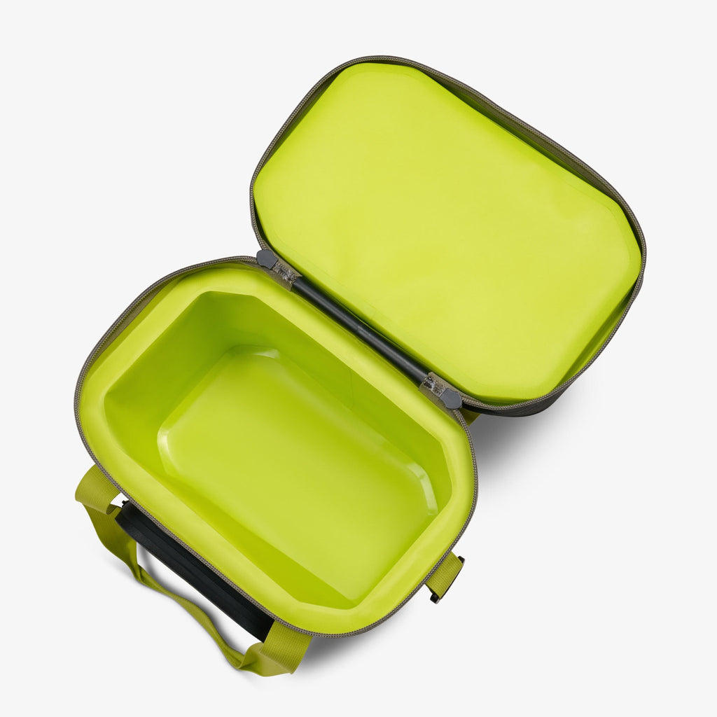 Trailmate® 18-Can Cooler Bag C4 - Jet Carbon - Open View